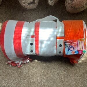 Loft by Loftex Beach Towel for two - Jumbo Size - Brand New